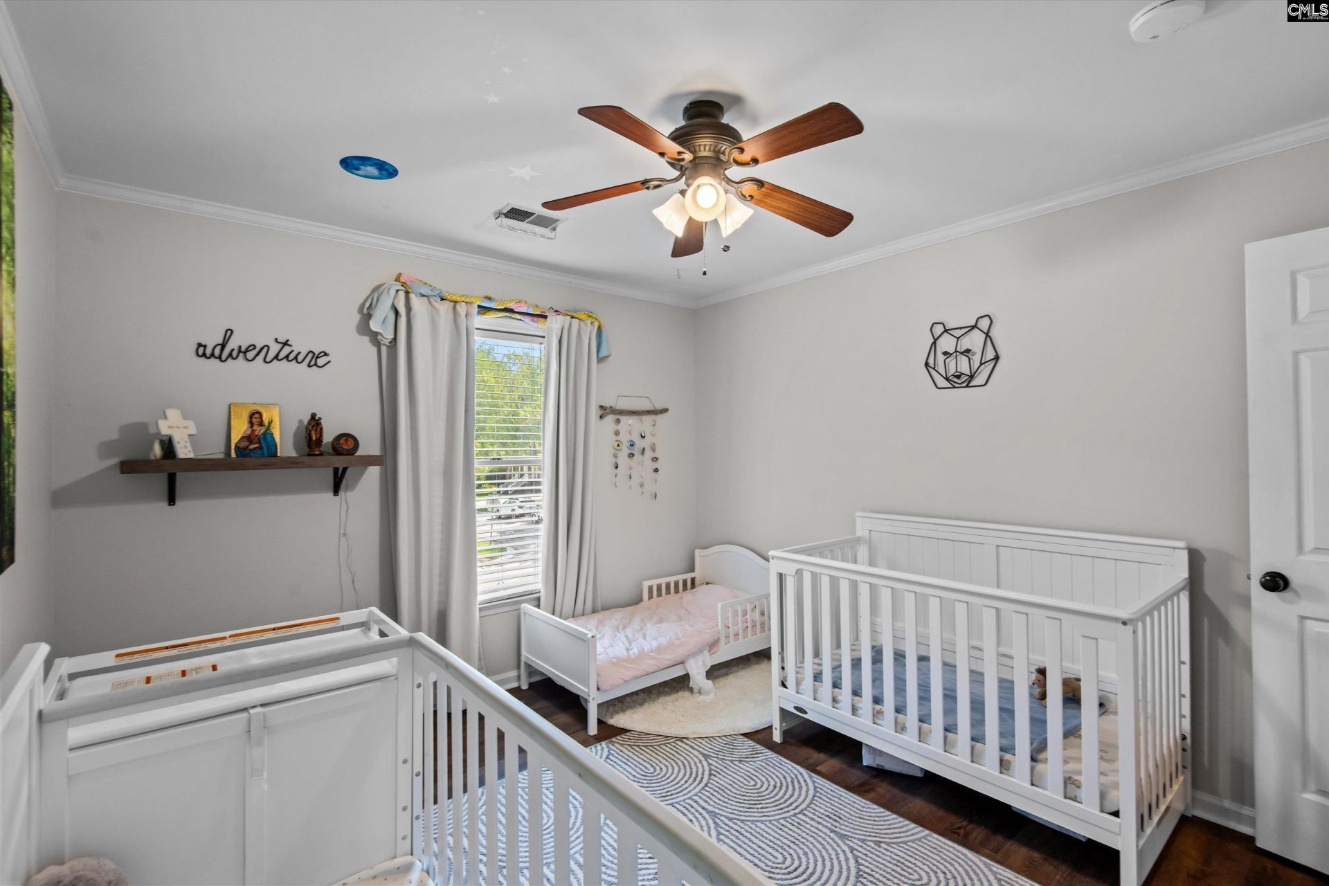 217 Rosebank Drive Photo 34