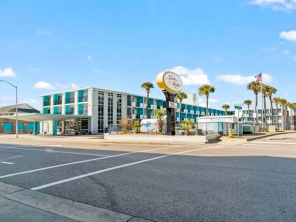 1600 S Ocean Blvd., Unit 328, Myrtle Beach, SC 29577