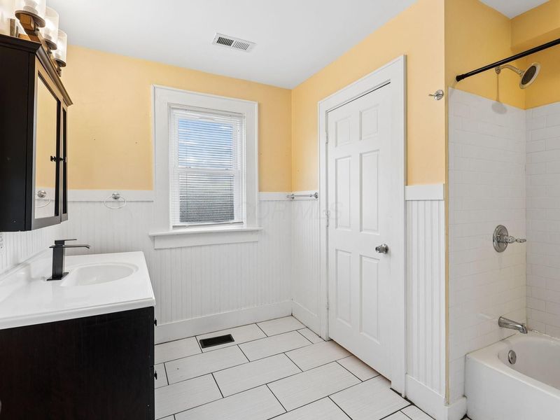 1639 E Granville Street, Columbus, OH 43203 Photo 30