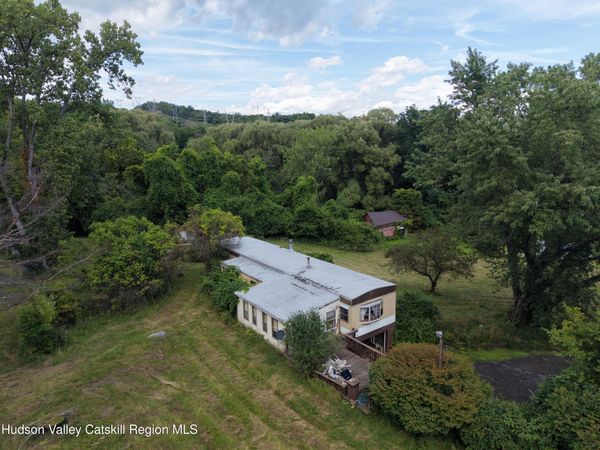 211 Roberts Hill Road, West Coxsackie, NY 12192