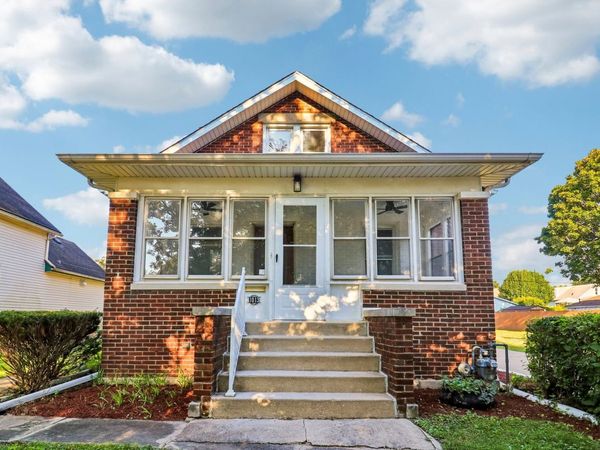 1013 Vine Street, Joliet, IL 60435