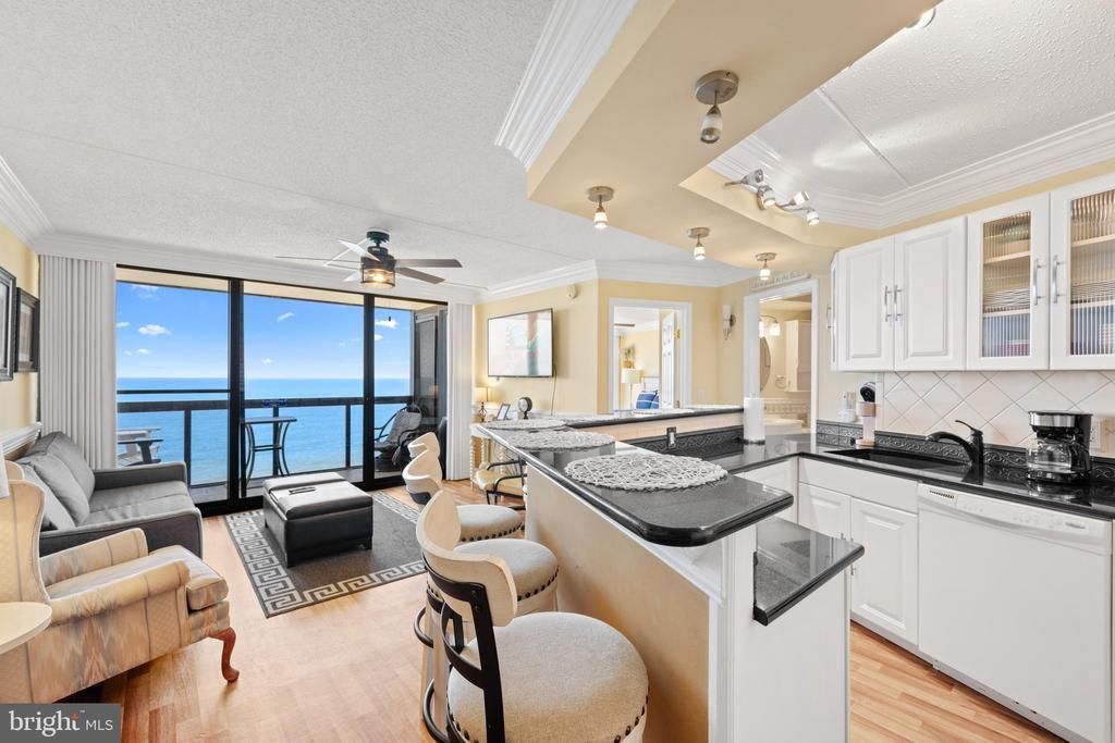 10900 COASTAL HIGHWAY , OCEAN CITY, MD 21842
