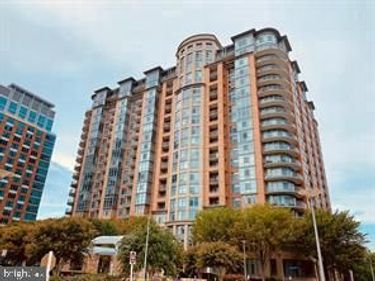 8220 CRESTWOOD HEIGHTS DRIVE , Unit 411, MCLEAN, VA 22102