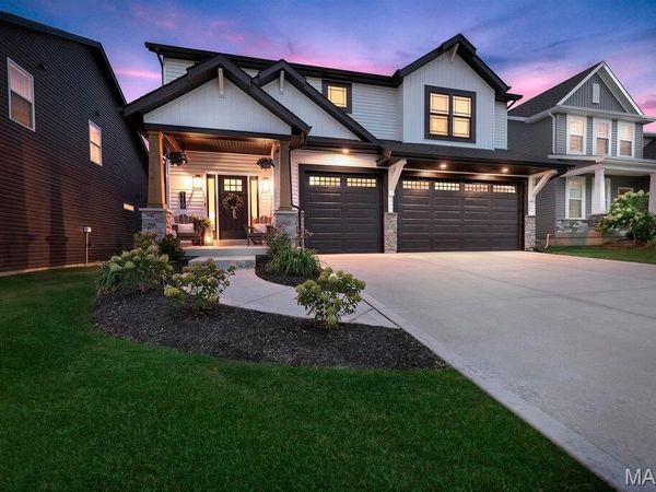 119 Sommerset Court, Lake St Louis, MO 63367