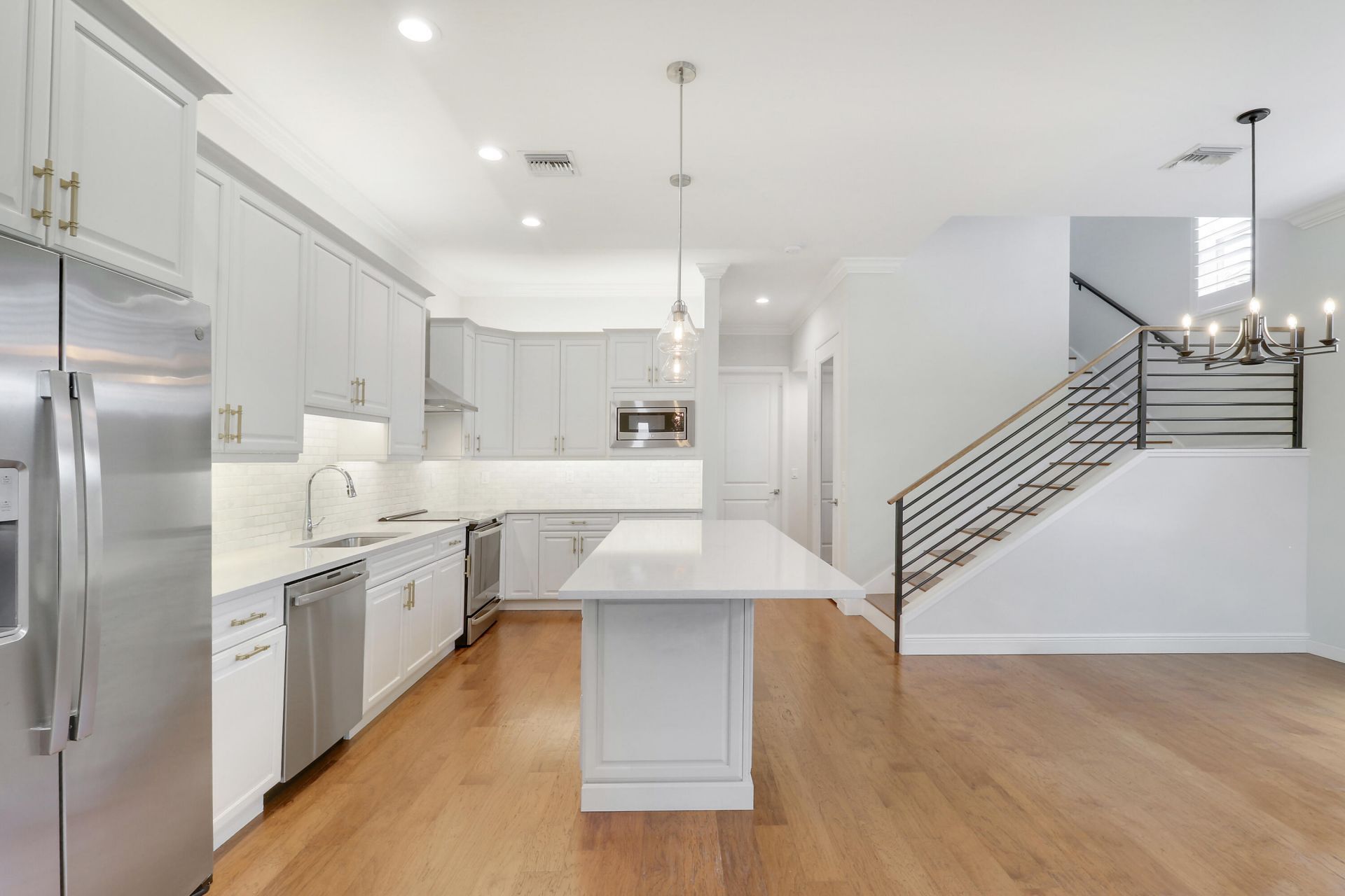 513 SW Ocean Boulevard, Stuart, FL 34994 Photo