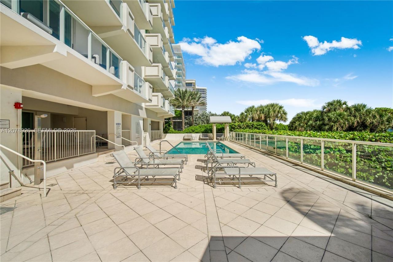 9499 Collins Ave , Unit 307, Surfside, FL 33154 Photo
