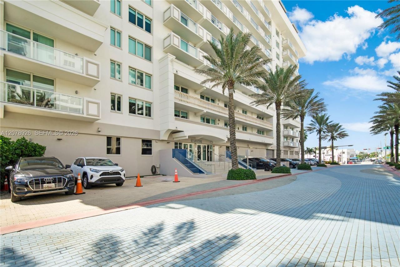 9499 Collins Ave , Unit 307, Surfside, FL 33154 Photo