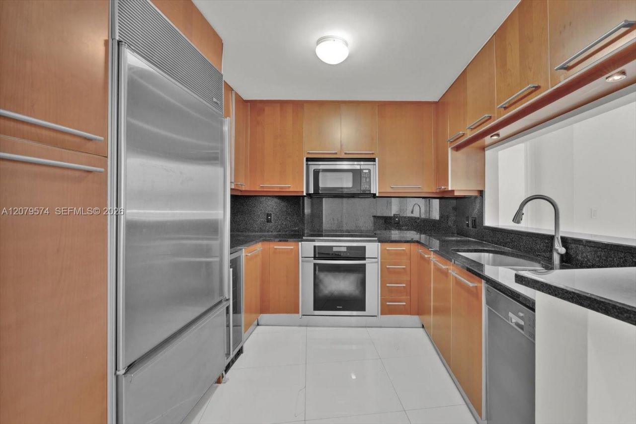 901 Brickell Key Blvd, Unit 609, Miami, FL 33131 Photo