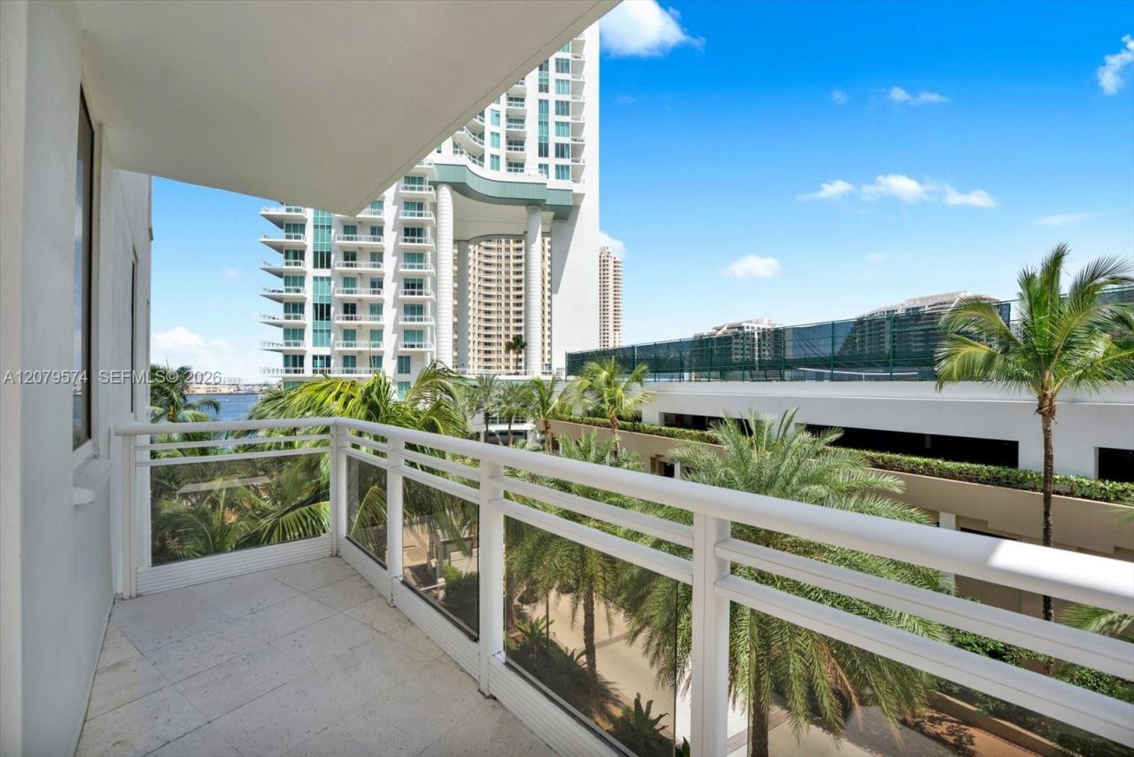 901 Brickell Key Blvd, Unit 609, Miami, FL 33131 Photo