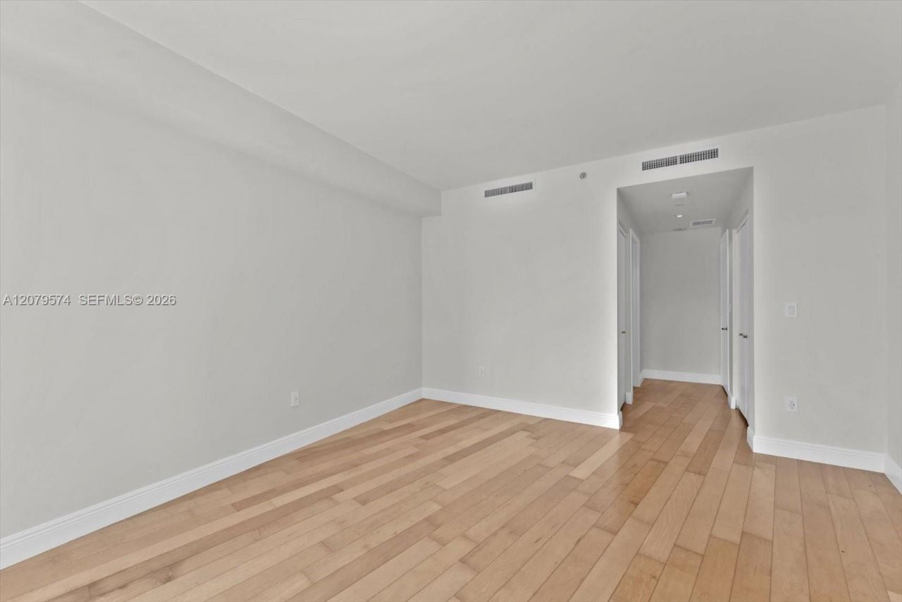 901 Brickell Key Blvd, Unit 609, Miami, FL 33131 Photo
