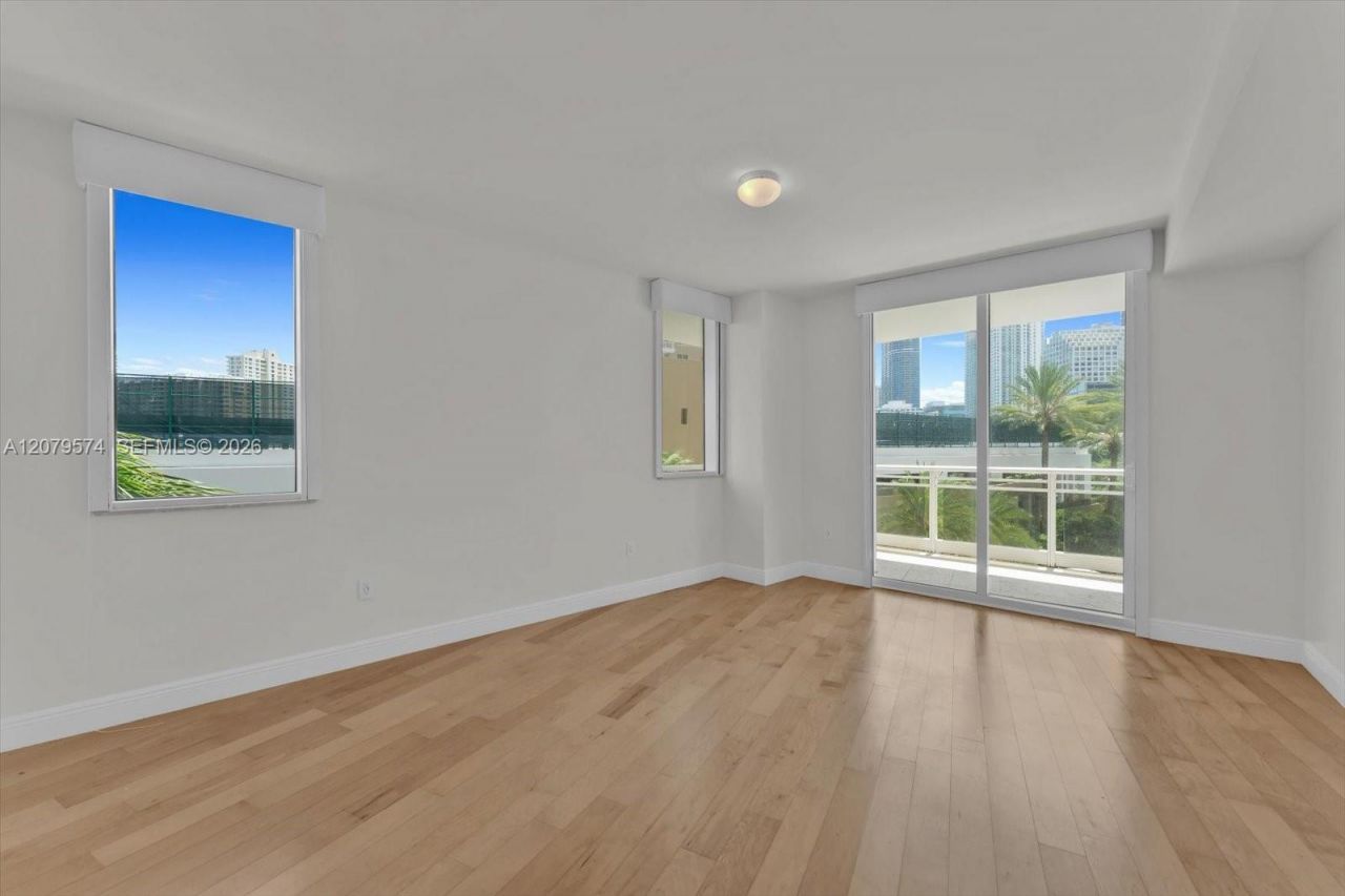 901 Brickell Key Blvd, Unit 609, Miami, FL 33131 Photo