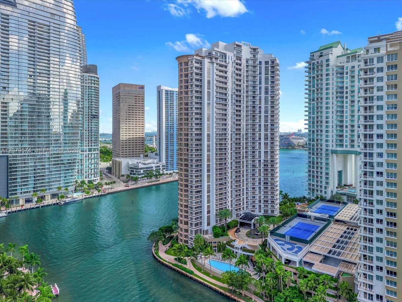901 Brickell Key Blvd, Unit 609, Miami, FL 33131 Photo