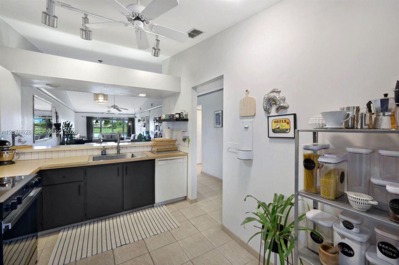 4038 Northlight Dr , Unit 1506, Naples, FL 34112 Photo