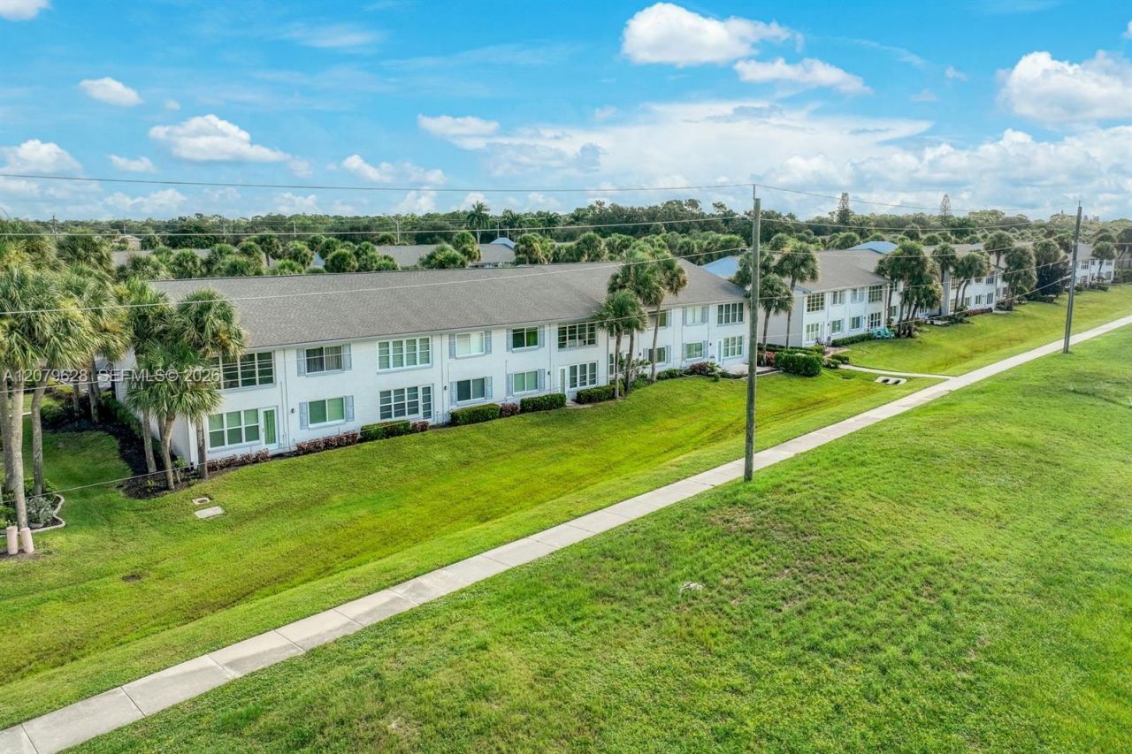 4038 Northlight Dr , Unit 1506, Naples, FL 34112 Photo
