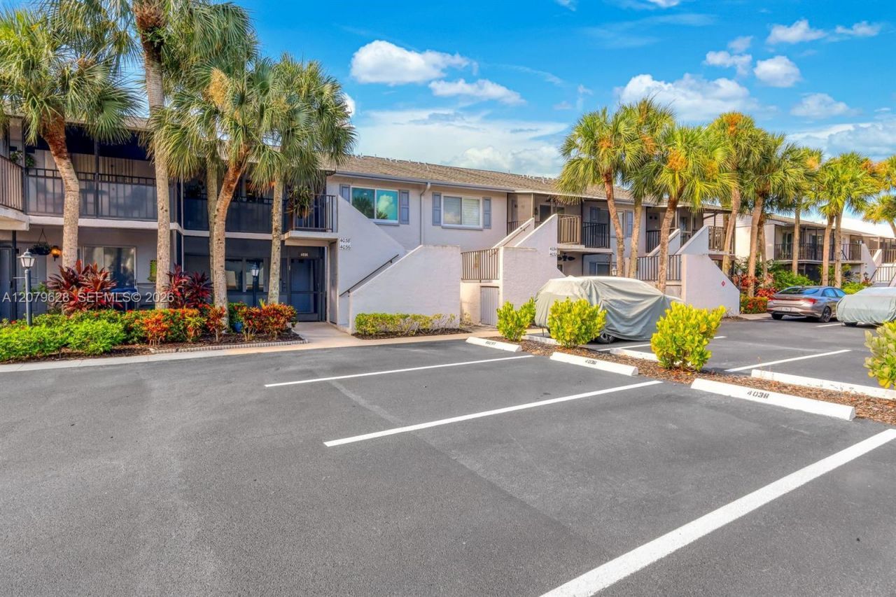 4038 Northlight Dr , Unit 1506, Naples, FL 34112 Photo