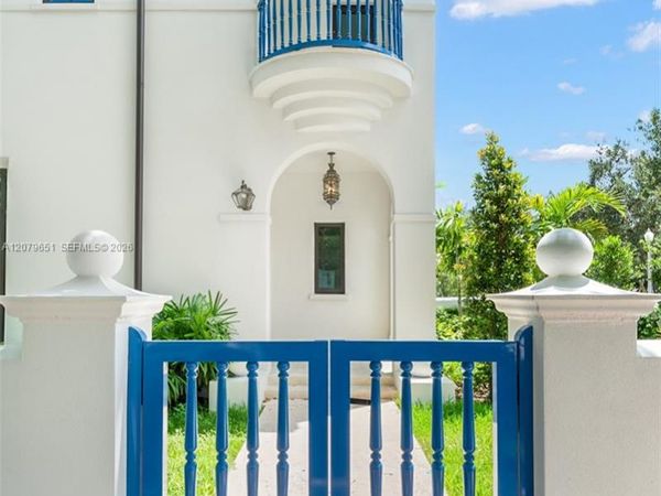 550 Malaga Ave , Unit Villa 1, Coral Gables, FL 33134