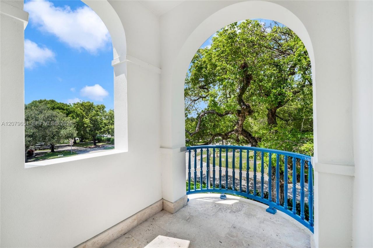 550 Malaga Ave, Unit Villa 1, Coral Gables, FL 33134 Photo