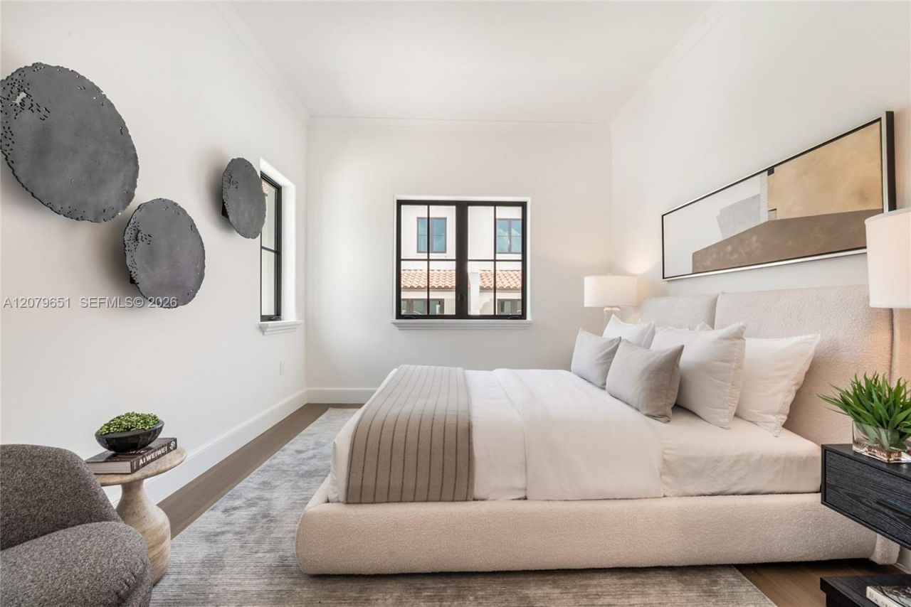 550 Malaga Ave, Unit Villa 1, Coral Gables, FL 33134 Photo