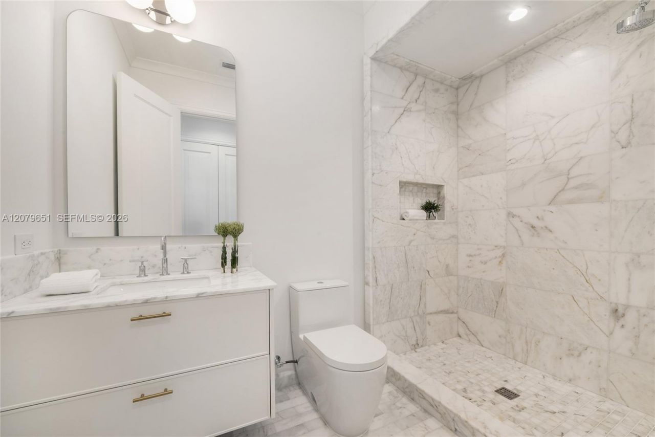 550 Malaga Ave, Unit Villa 1, Coral Gables, FL 33134 Photo