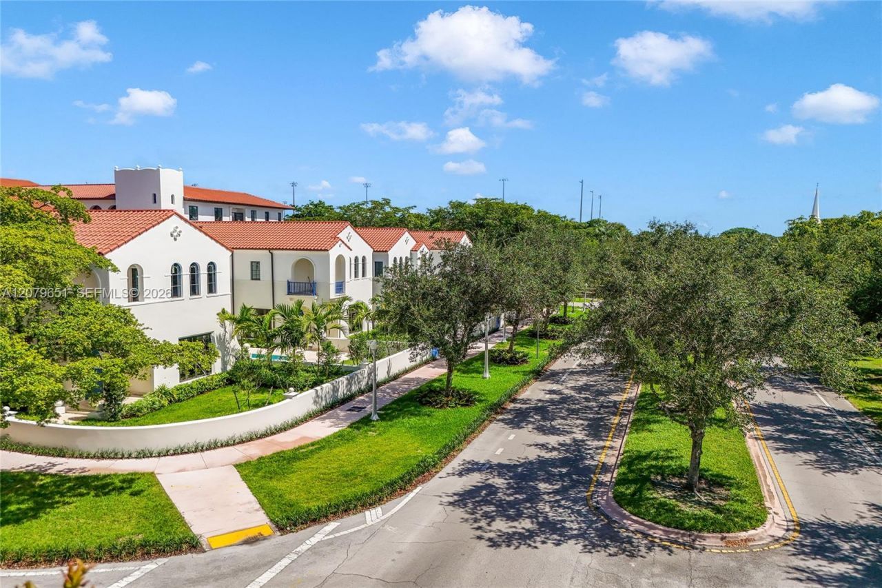 550 Malaga Ave, Unit Villa 1, Coral Gables, FL 33134 Photo