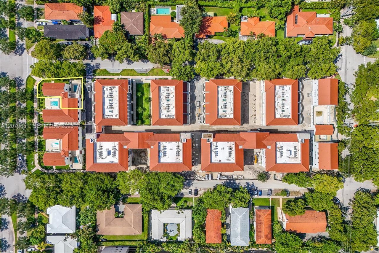 550 Malaga Ave, Unit Villa 1, Coral Gables, FL 33134 Photo