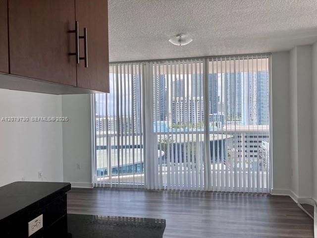 601 NE 23rd St, Unit 1502, Miami, FL 33137 Photo