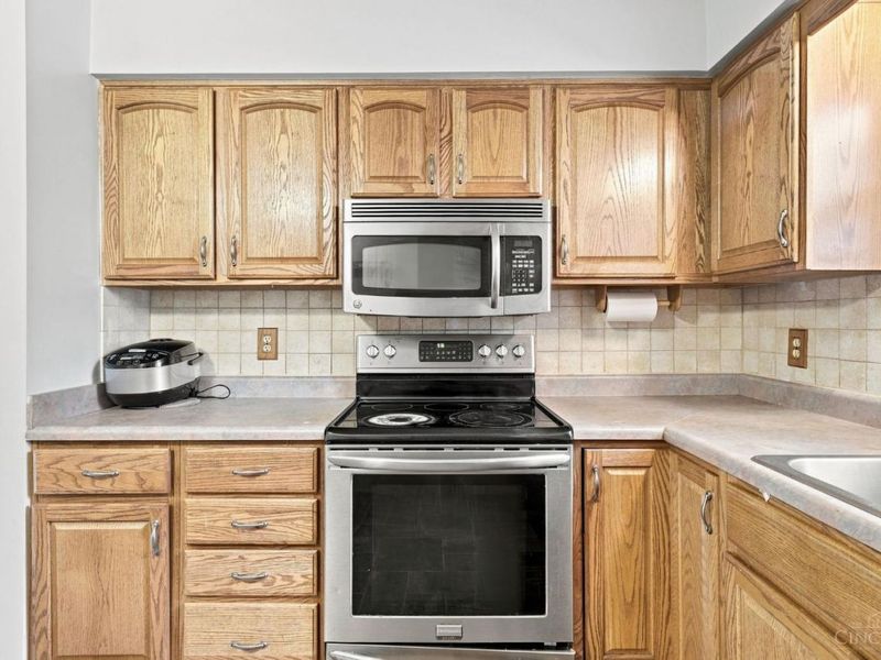 1882 Fallbrook Lane, Springfield Township, OH 45240 Photo 14