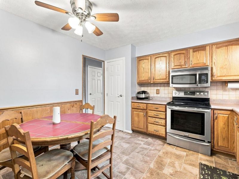 1882 Fallbrook Lane, Springfield Township, OH 45240 Photo 16