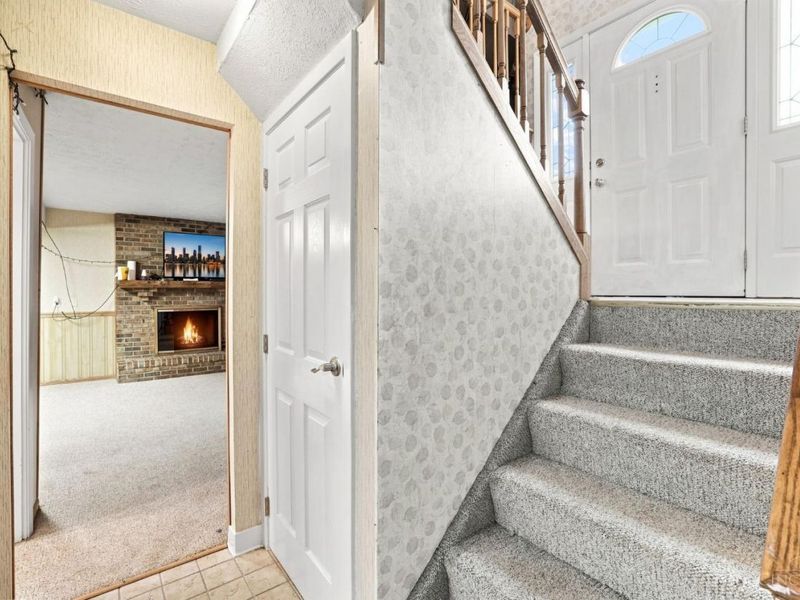 1882 Fallbrook Lane, Springfield Township, OH 45240 Photo 8