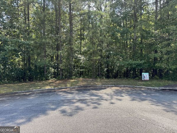 6151 Sequoia Lane, Douglasville, GA 30135