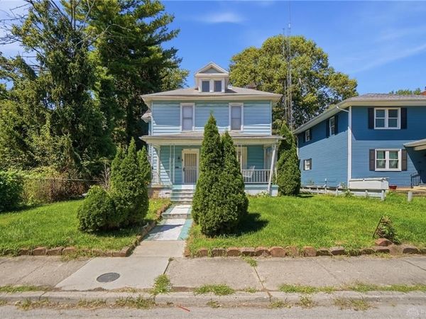 1561 S Fountain Avenue, Springfield, OH 45506