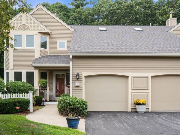 70 Cannon Forge Drive, Unit 70, Foxboro, MA 02035