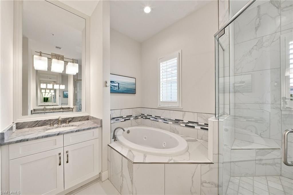 605 El Camino Real, Unit 14202, Naples, FL 34119 Photo