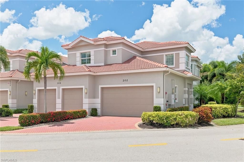 605 El Camino Real, Unit 14202, Naples, FL 34119 Photo