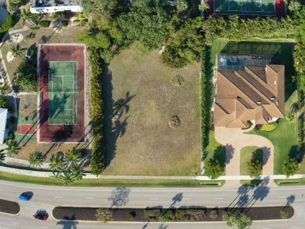 571 S Barfield DR , MARCO ISLAND, FL 34145