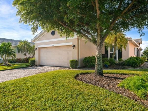 2652 Vareo CT , CAPE CORAL, FL 33991