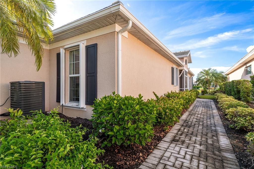 2652 Vareo Ct , Cape Coral, FL 33991 Photo