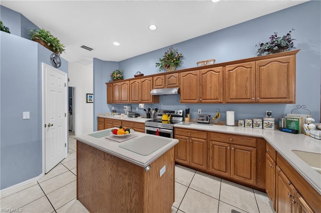 816 Palmetto Ave , Lehigh Acres, FL 33972 Photo