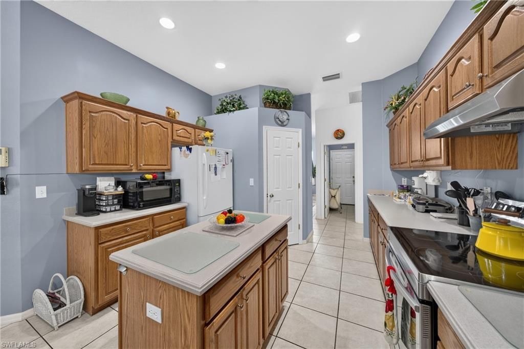 816 Palmetto Ave , Lehigh Acres, FL 33972 Photo