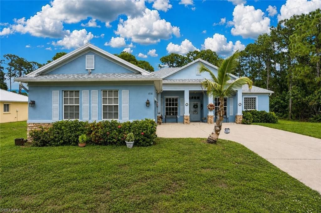 816 Palmetto Ave , Lehigh Acres, FL 33972 Photo