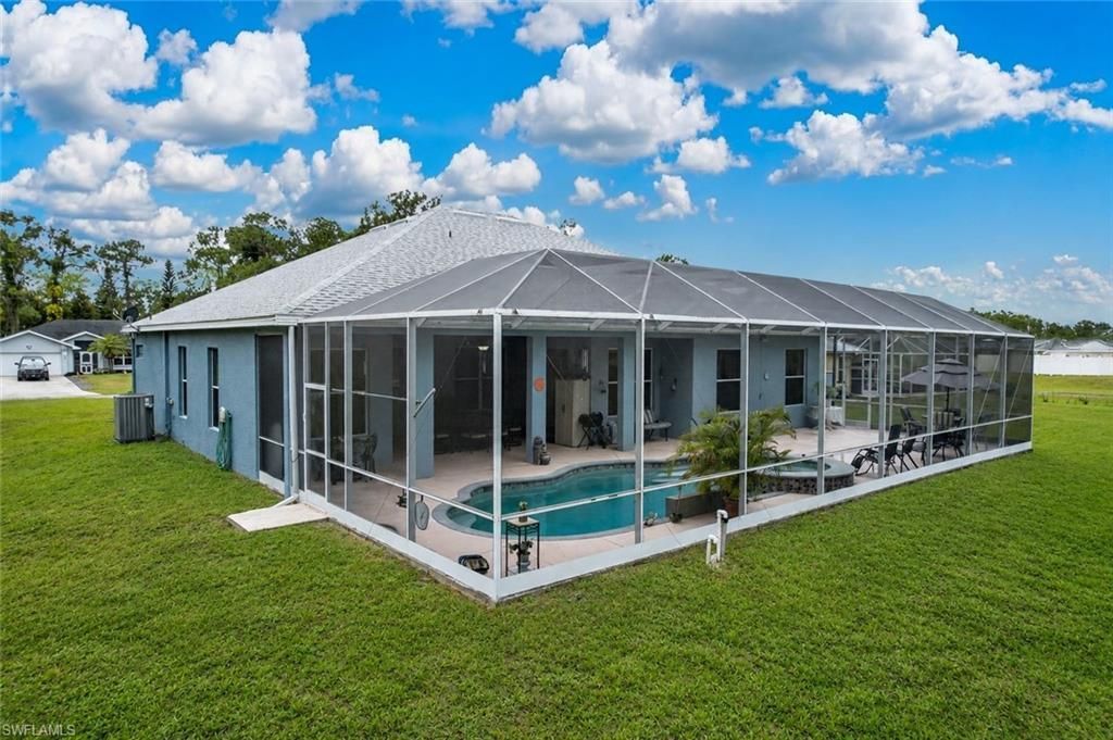 816 Palmetto Ave , Lehigh Acres, FL 33972 Photo