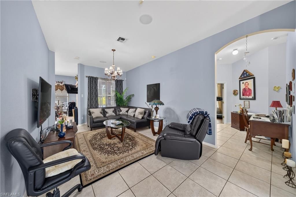 816 Palmetto Ave , Lehigh Acres, FL 33972 Photo