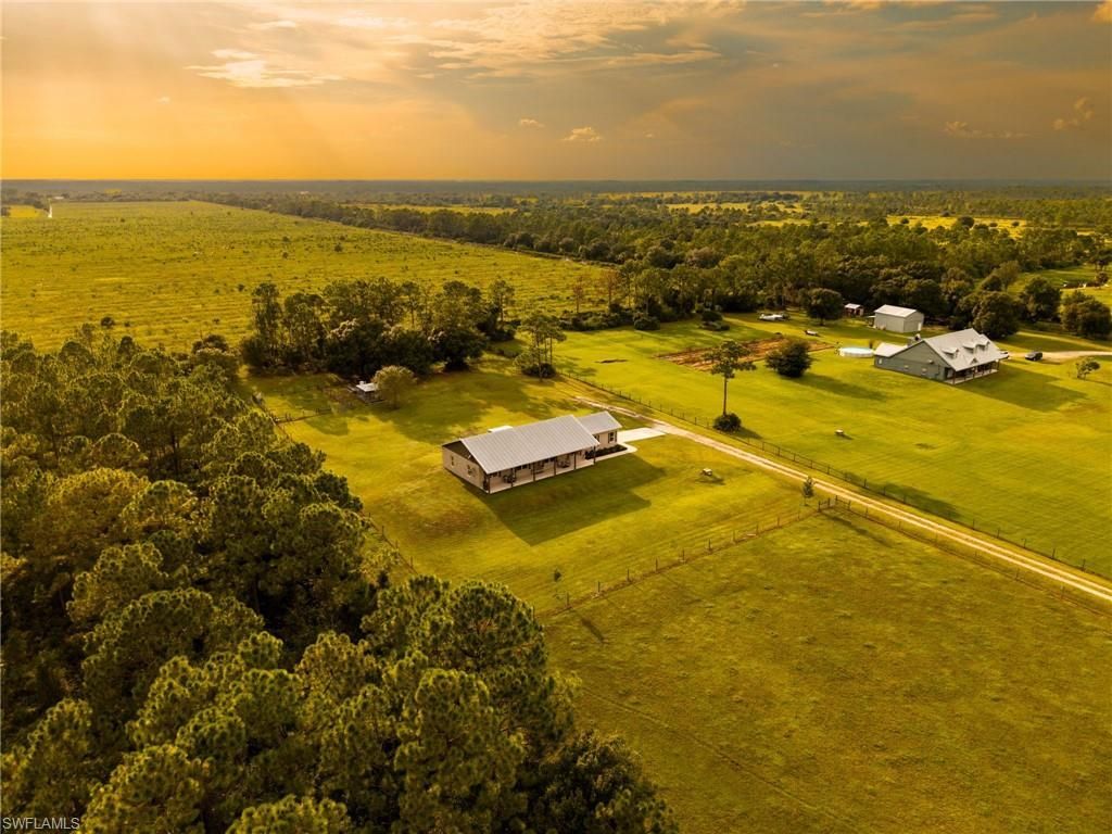 99 Trader Rd , Labelle, FL 33935 Photo