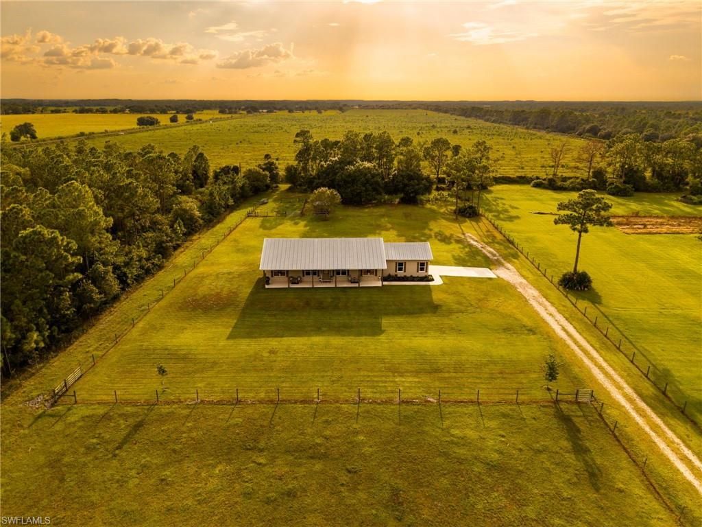 99 Trader Rd , Labelle, FL 33935 Photo