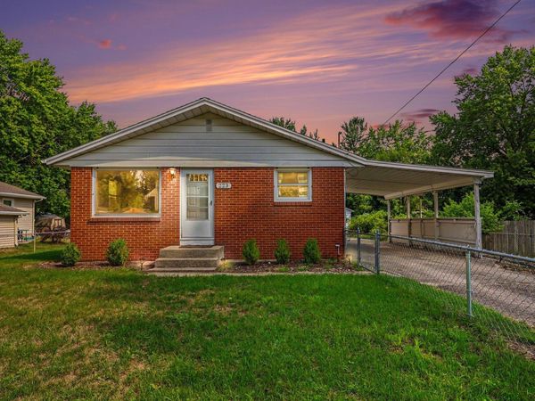 223 Marcus Street SW, Grand Rapids, MI 49548