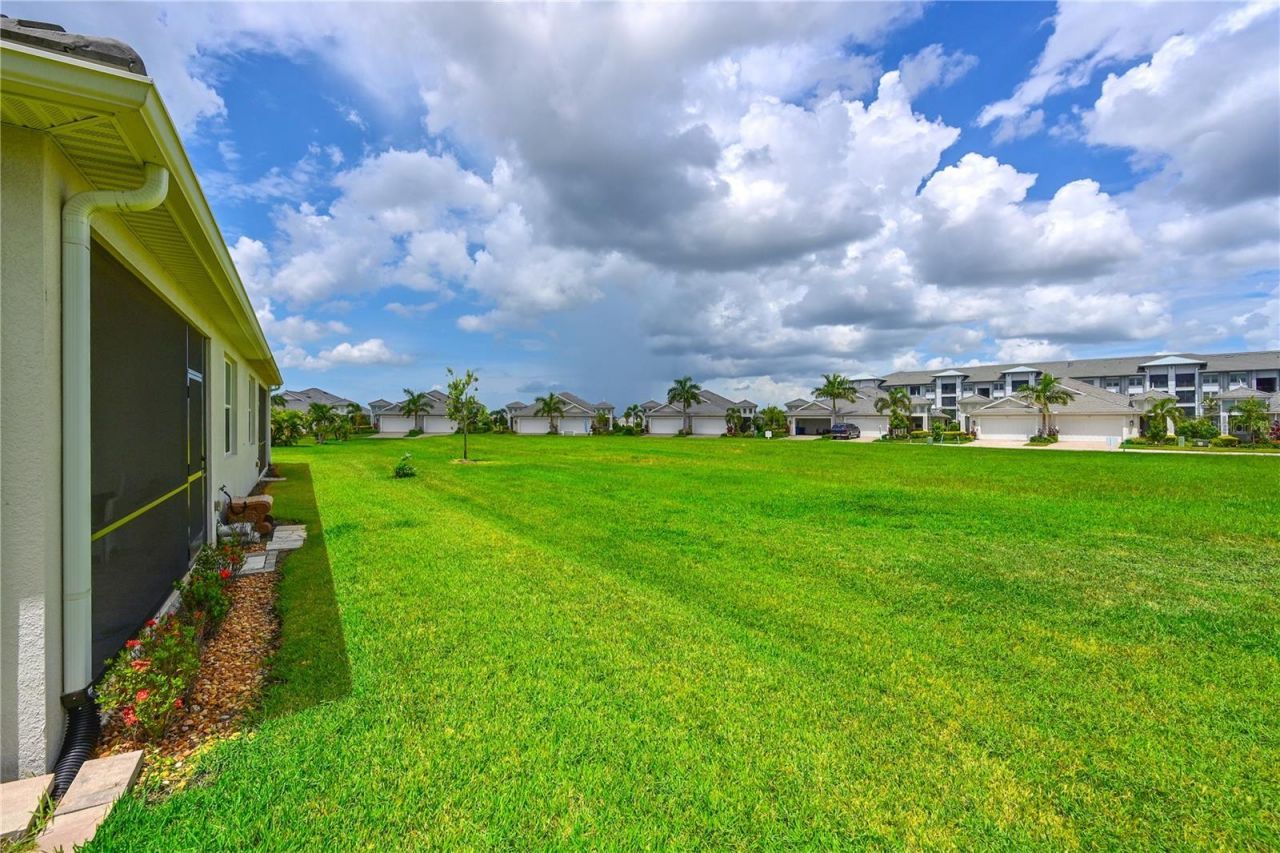 10715 Klee Avenue, Bradenton, FL 34212 Photo