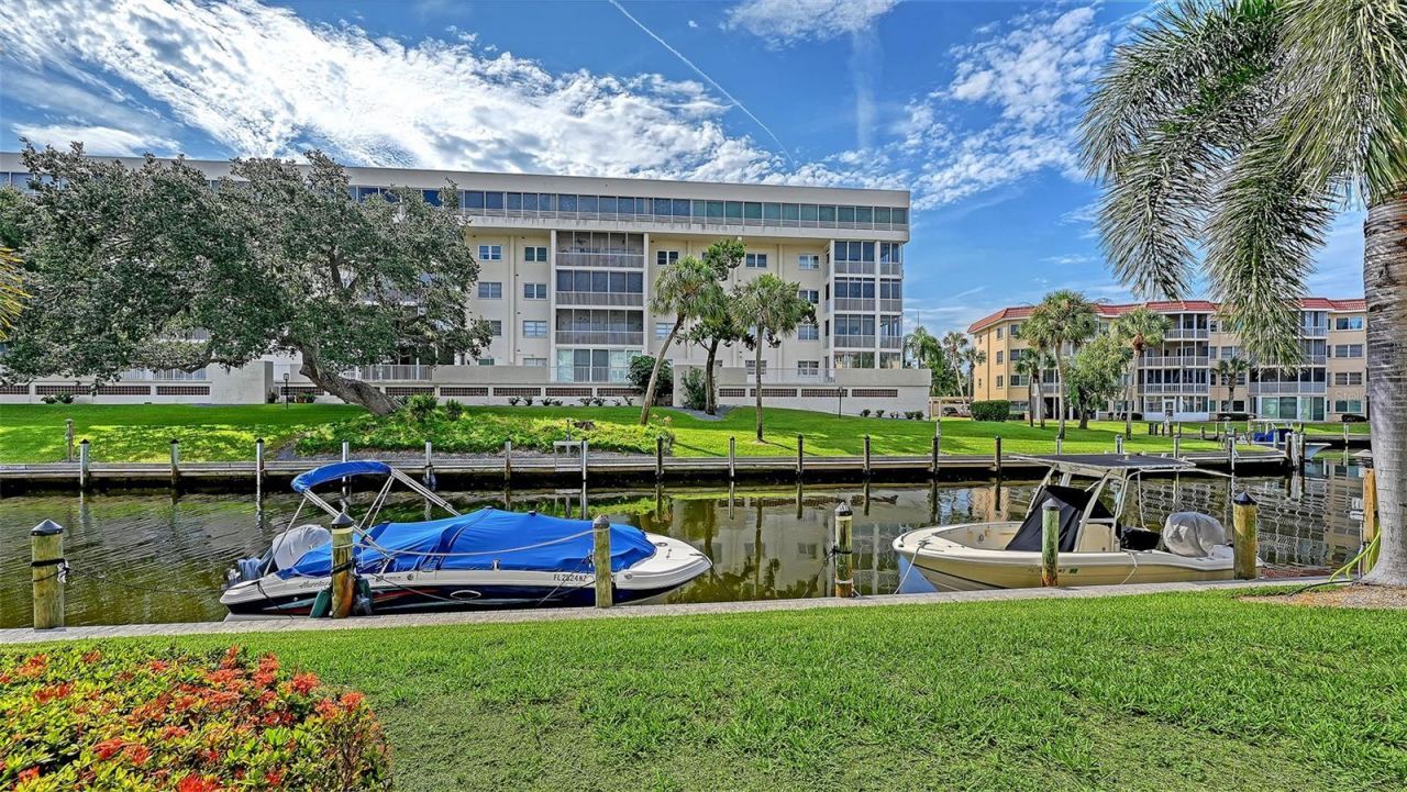 1300 N Portofino Drive, Unit 103, Sarasota, FL 34242 Photo