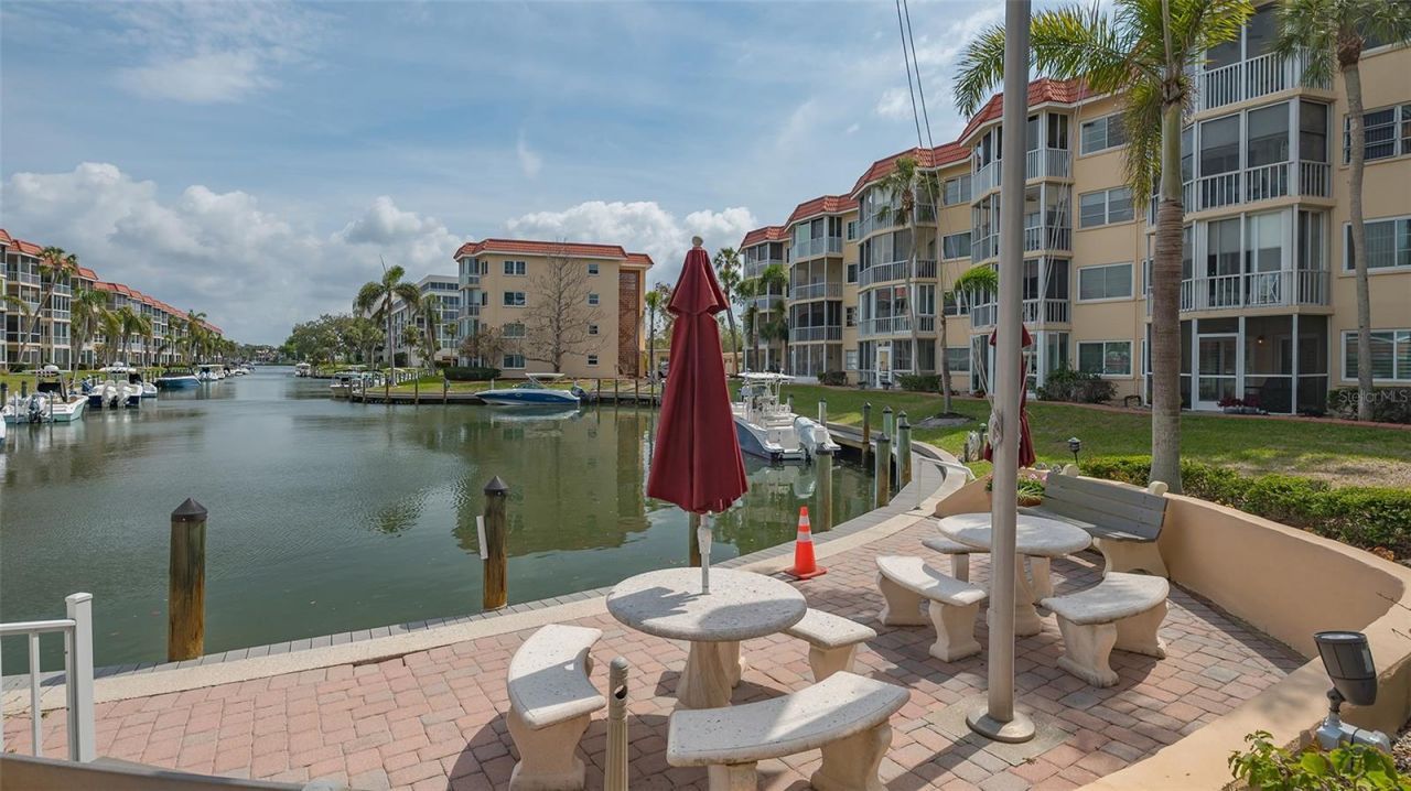 1300 N Portofino Drive, Unit 103, Sarasota, FL 34242 Photo