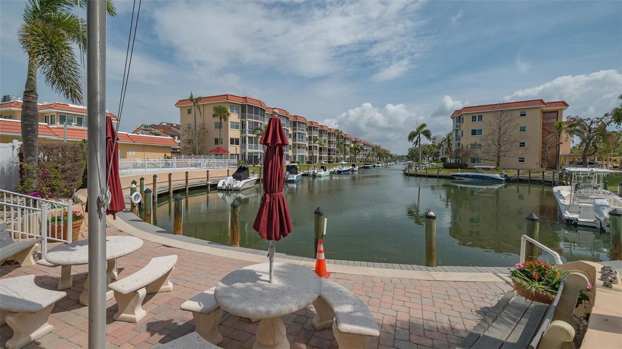 1300 N Portofino Drive, Unit 103, Sarasota, FL 34242 Photo