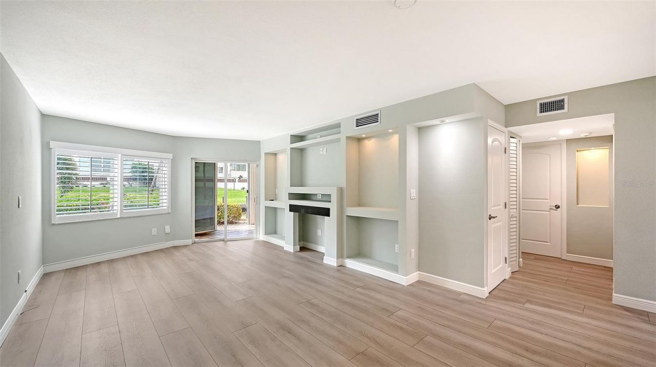 1300 N Portofino Drive, Unit 103, Sarasota, FL 34242 Photo